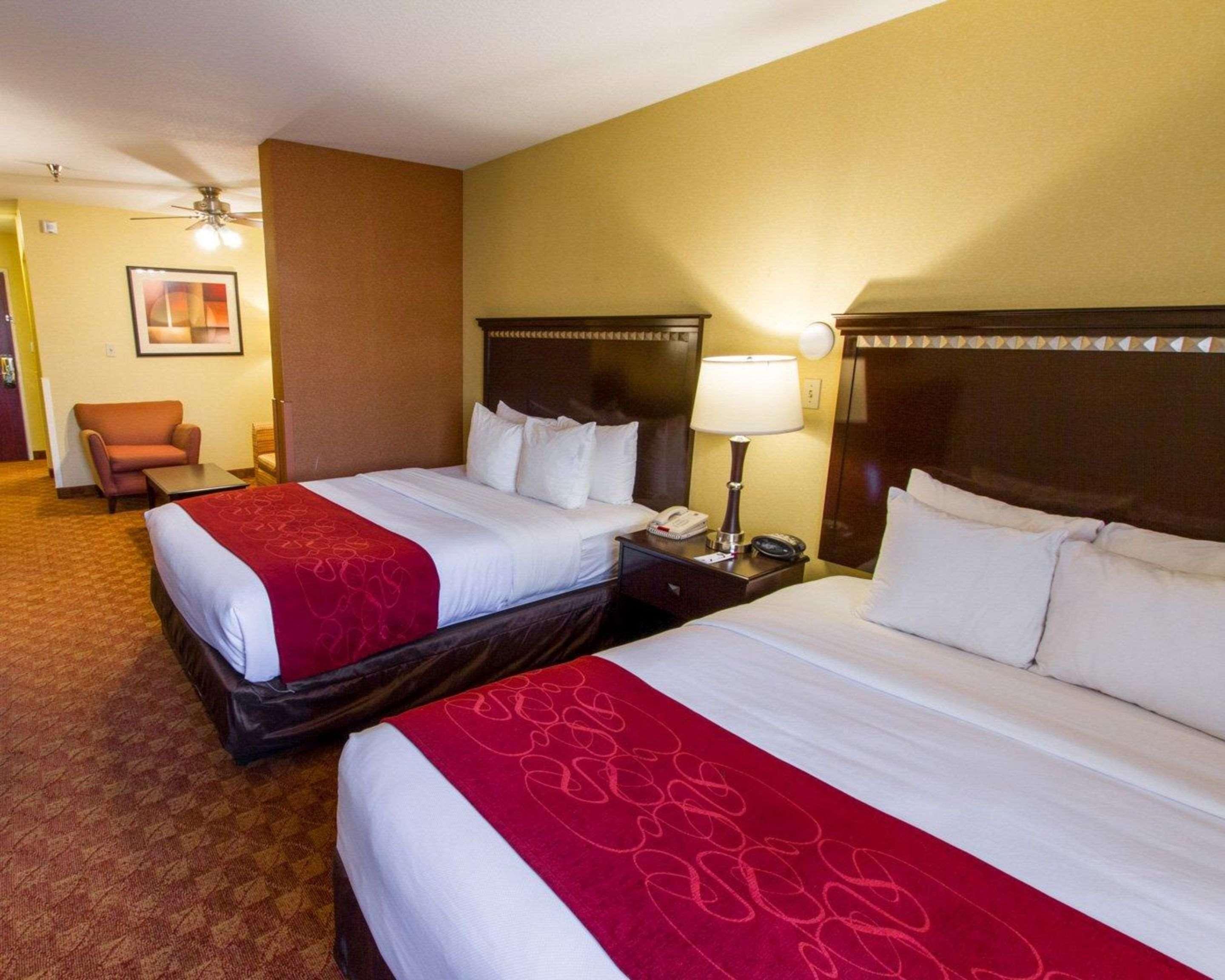 Comfort Suites Phoenix Airport Tempe Bagian luar foto